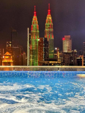 THE LUXE INFINITUM At KL